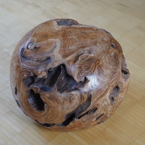 teak wood stool; root wood; Beautiful creative unique piece / Unique teak stool