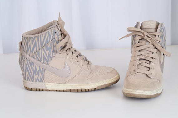 Nike Dunk High Suede Zigzag Pattern Sneakers Wome… - image 2
