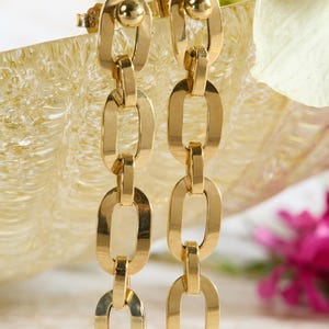 14k Gold Drop Earrings, Solid Yellow Gold Dangle, 3.1g, Classic Estate Jewelry