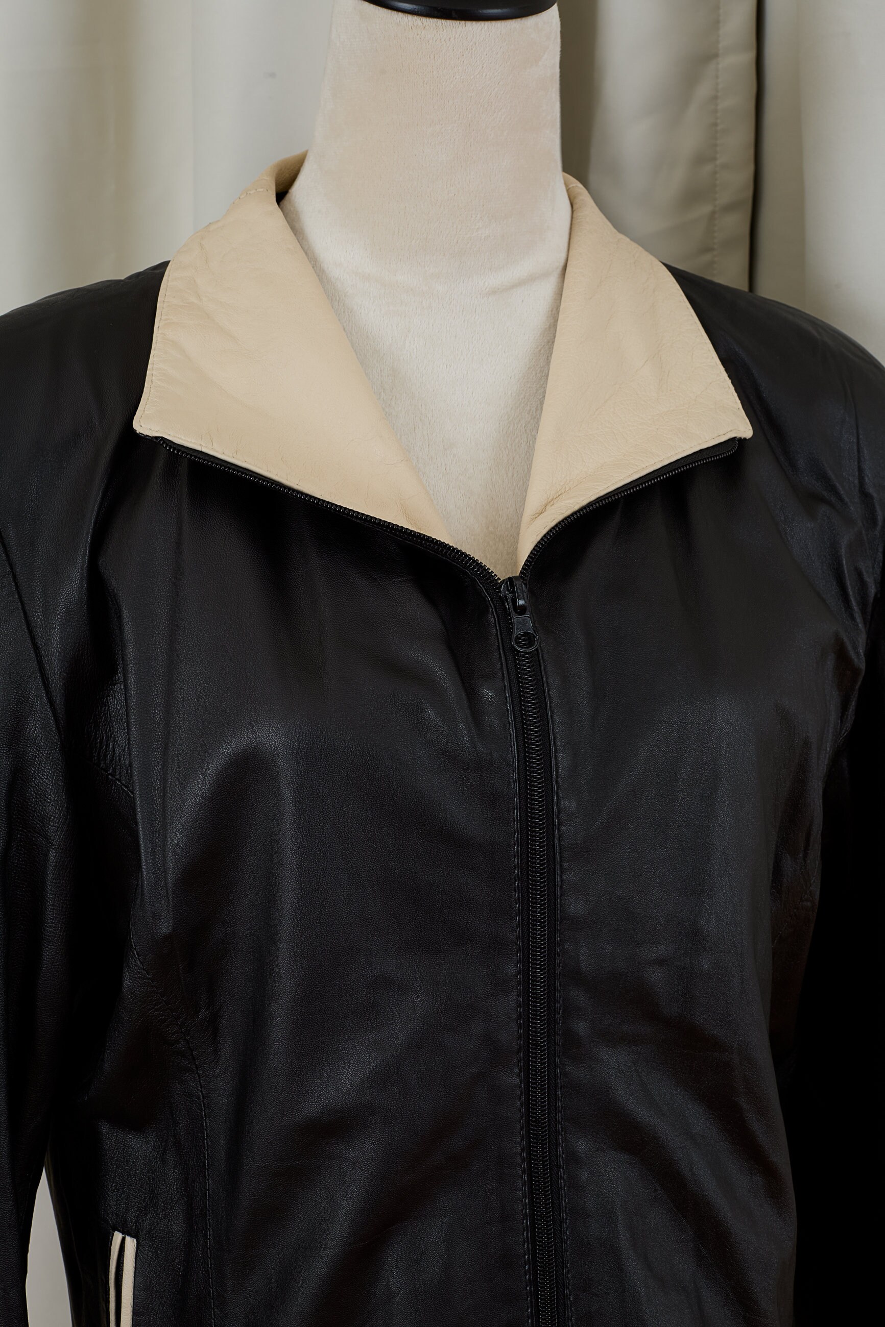Leather Jacket With White Trim by Vera Pelle in Size 54 - Etsy