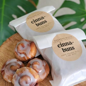 Cinnamon Bun Wax Melt | Food Wax Melt | Sweet Wax Melt | Fake Food | Bakery Wax Melt | Gift for her | Birthday Gift | Foodie Gift |