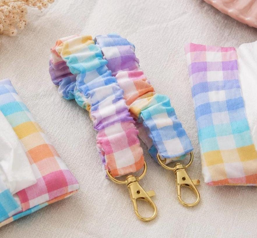 Stretchy scrunchy lanyard with clasp - Etsy 日本