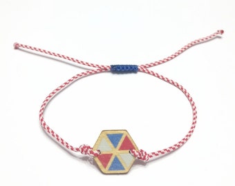 Macrame bracelet spring martaki wooden kite