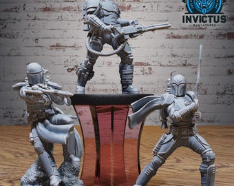 Starforged Family Set of 3 DND Miniatures Starforged Family Collection Dungeons and Dragons - Space Wars Star Adventure