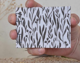 Cuaderno de bocetos de bolsillo plano hecho a mano / 100 % algodón de trapo de primera calidad / Diario de bolsillo para artistas para dibujar, tinta o acuarela ligera / Floral bohemio