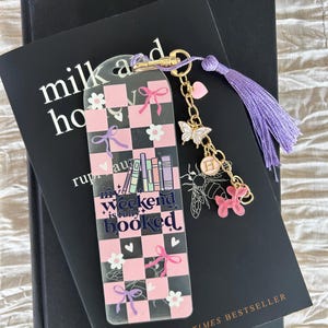 Weekend is Fully Booked Bookmark – Pink Checkered Acrylic Bookmark | Book Stack Reading Gift | Coquette Aesthetic Bookmark