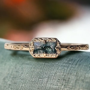 Anillo de compromiso de boda con ágata musgosa de talla baguette natural, estilo art déco, regalo de aniversario de ágata verde con corte baguette único, anillo delicado