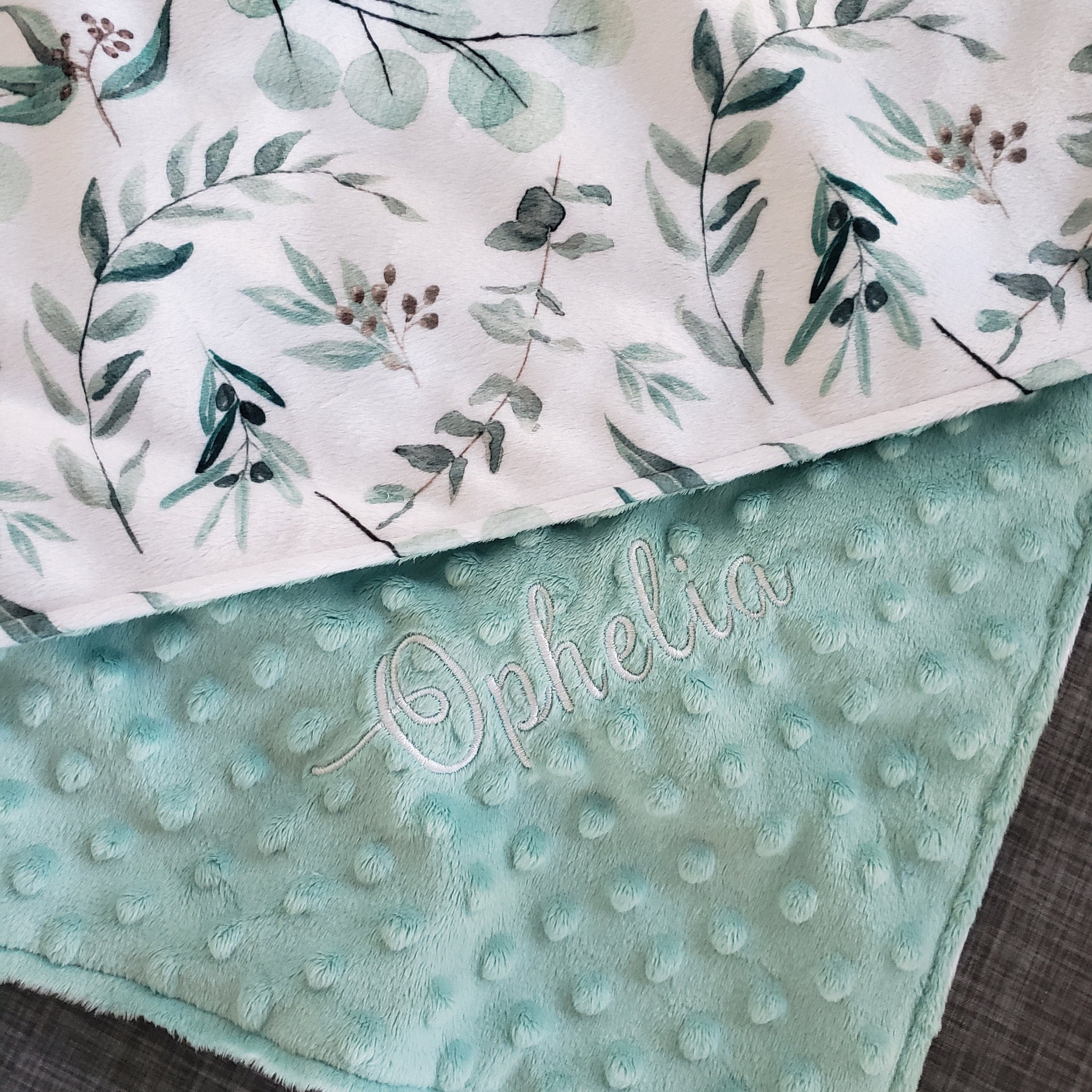  Eucalyptus Leaves Sherpa Fleece Soft Double-Layered Fluffy  Blanket, 49 W x 59 L V Monogram Letter Watercolor Teal Botanical Warm  Throw Blankets for Living Room, Bedroom : Home & Kitchen