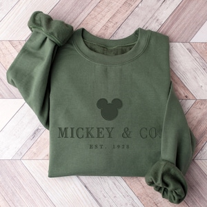 Sudadera minimalista de Mickey, sudadera de cuello redondo de Mickey para adultos, sudadera neutra de Mickey con bordado, conjunto acogedor de Disney para otoño