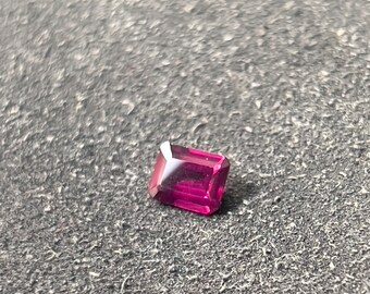 Natural Rhodolite Garnet Octagon Shape, loose Garnet Gemstone For Jewelry Making, Pink Garnet Emerald Cut Octagon 2.50 ct & 9.1x7x3.9mm size