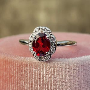 Natural Garnet Ring, Custom Red Garnet Engagement Ring, Personalized Wedding Ring for Women, Promise Ring, Bridal Ring, Anniversary Gift