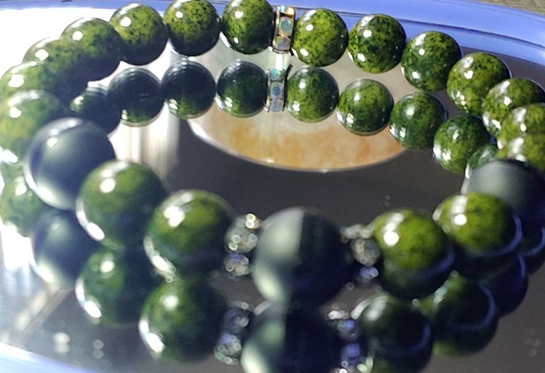 Green Quartz Bracelet Black Sleek Unisex Stylish Etsy