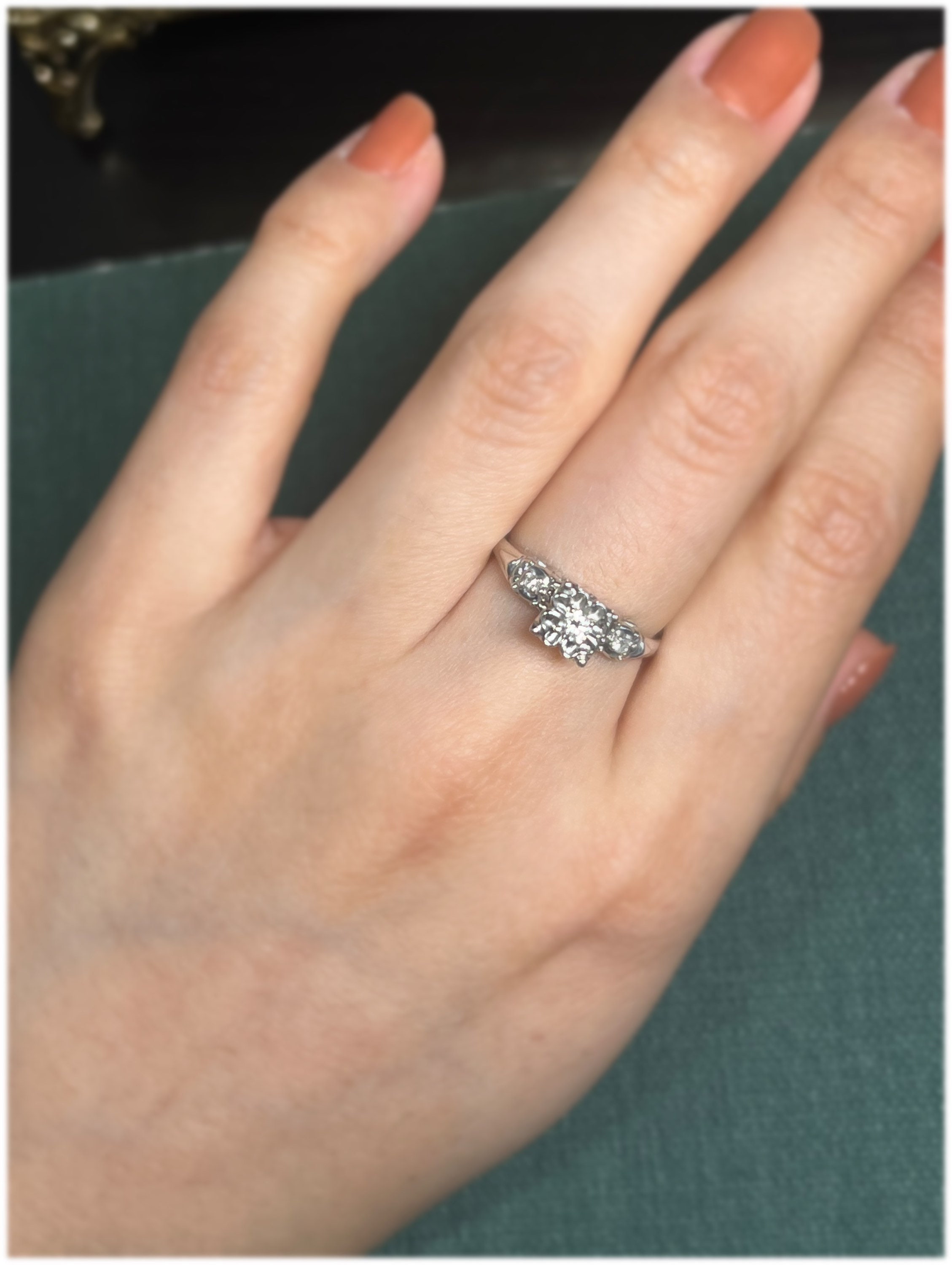 Helzberg Diamonds 1950s Vintage Diamond Ring 14k White Gold
