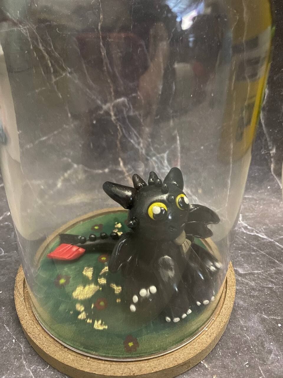 Petit Dragon en Cloche