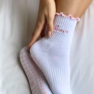 Personalised Grip Socks with Name or Initials – Custom Pilates, Barre, Yoga & Dance Socks – Gift for Her, Non-Slip Socks - Baby Pink