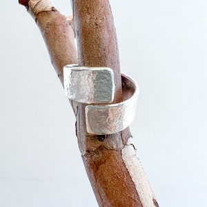 Sterling Silver or 14K wide unique spiral  ring, Valentine&#39;s Day, daughter ring, Anniversary Gift, Anxiety ring, Index Finger ring
