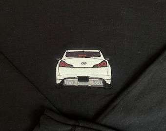 G37 Infiniti (välj din färg på bilen) BRODERAD Hoodie eller Runneck