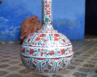 Vase à fleurs en corail fabriqué à la main avec incrustation de marbre blanc - Pièce décorative pour la maison (taille 18 pouces)