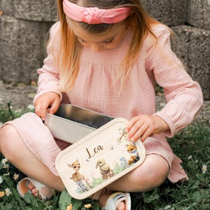Cadeau d'inscription scolaire boîte à lunch animaux de la forêt nom personnalisé - maternelle garderie école cadeau boîte à lunch en acier inoxydable couvercle en bambou durable