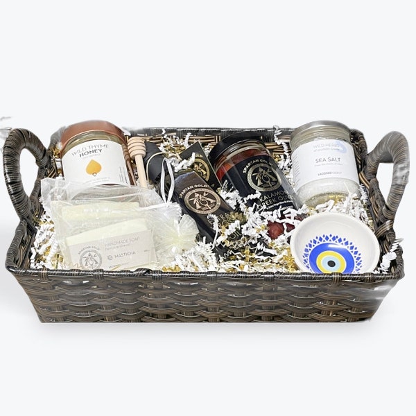 Greek Gift Basket 60+ Gift Ideas for 2023