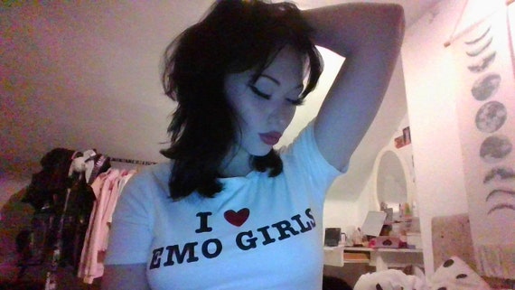 I Love Emo Girls Tshirt / I Heart Emo Girls T Shirt / Y2K 