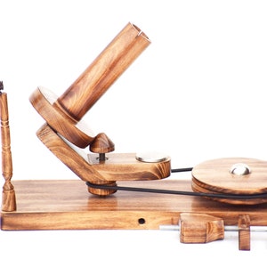 Rosewood Yarn Ball Winder: Knitting & Crochet Accessories