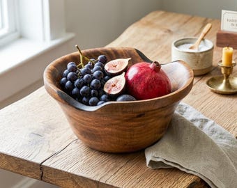 Handcrafted Mango Wood Fruit Bowl: Large Wooden Centerpiece