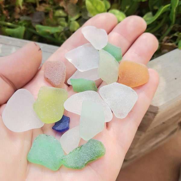 17 Sea Glass. Genuine Beach Sea Glass Lot. Color Mix Sea Glass. French Coast Sea Glass. Sea Glass For Making Jewelry.