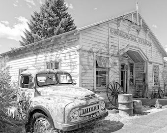 Coloring Page Oldtimer #47 Grayscale High Resolution Printable Single Coloring Page with Color Guide
