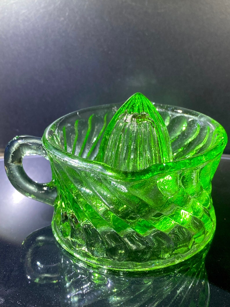 Green Reamer Juicer Swirl Pattern Vaseline / Depression Style Etsy