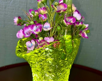 Antique Daisy & Button Canary Vaseline Uranium Glass Basket circa 1890