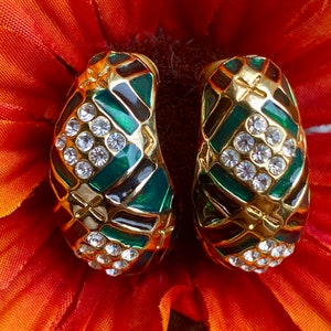 Vintage Emerald Green Enameled Crystal Clear Rhinestones Clip On Earrings