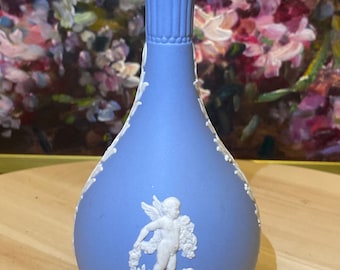 ヴィンテージ ウェッジウッド イングリッシュ ジャスパーウェア 花瓶 ヴィンテージ ウェッジウッド イングリッシュ ジャスパーウェア バド