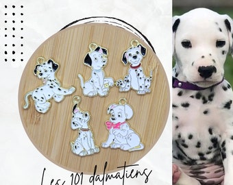 1 breloque plate 101 dalmatiens modèle au choix