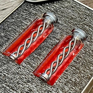 Pick Your Own Twin Pack Vial Prop - Resident Evil / Umbrella / Biohazard