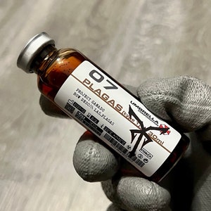 07 Plagas Type 1 (Umbrella Variant) - Virus and Pathogen Lab Sample Vial Prop - Resident Evil / Biohazard / Umbrella Corporation