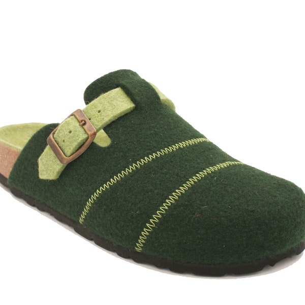 Oxygen Footbed Felt Clog Bath in Green