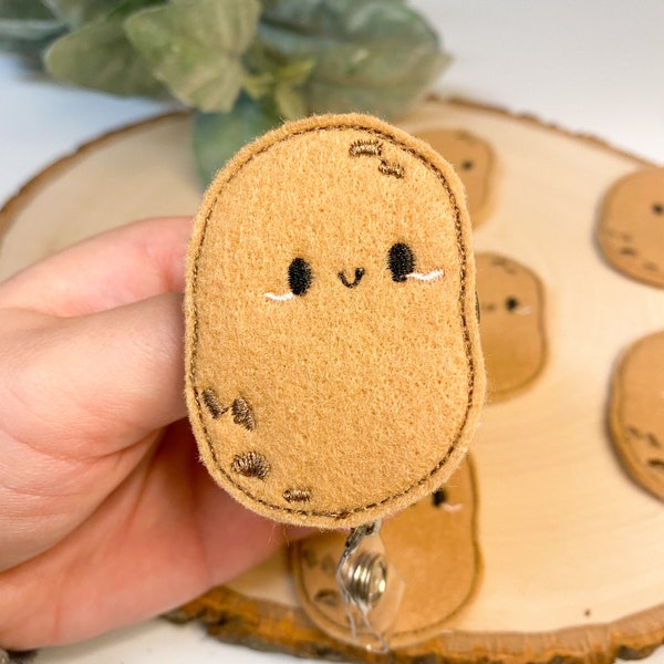 Potato Feltie | Food Feltie | Felt Finish | With/Without Interchangeable Badge Reel