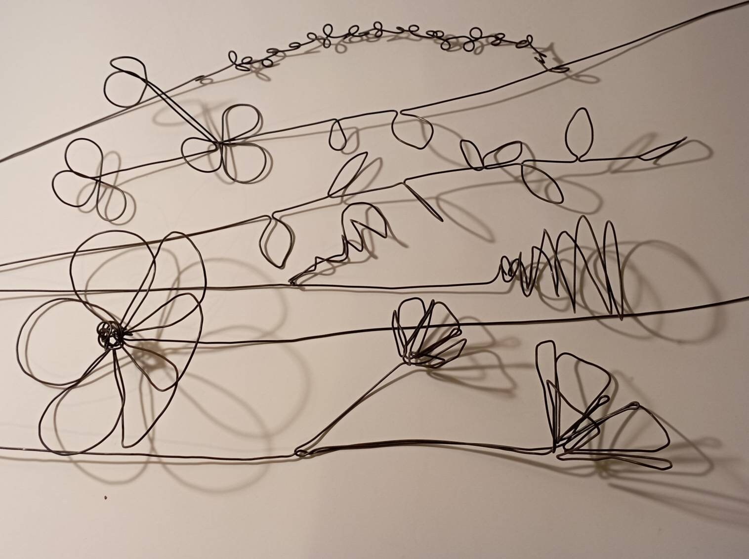 Bouquet de 3 Grandes Fleurs en Fil Fer Recuit