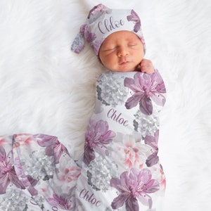 Baby Girl Swaddle Personalized , Blanket with Hat and Bow , Custom Baby Shower Gift , Boho Flower Blanket Baby , Swaddle Set with Headband