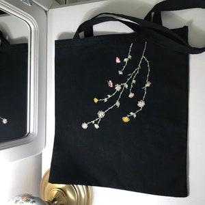 Borsa tote con ricamo a forma di bouquet / Regalo per la festa della mamma