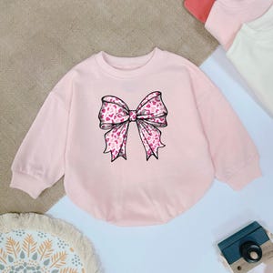 Coquette Pink Bow Baby Romper, Trendy Girly Baby Outfit, First Birthday Baby Romper, Newborn Outfits Baby Girl, Newborn Gift Keepsake