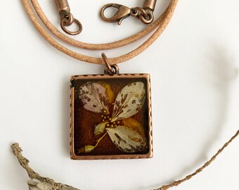 PENDANT with HYDRANGEA - Antique copper real colorful pressed flowers and resin square-shaped pendant, resin floral necklace.