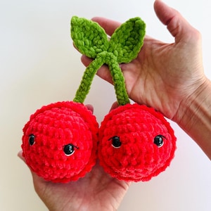 Nr. nähen - Mini Stress Ball Buddies Kirschen Muster | Anfänger Freundliches Amigurumi | Einfach DIY Obst Plüschie | Digitales PDF-Muster | Süß