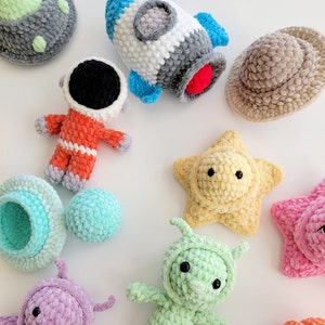 No Sew - Mini Stress Ball Buddies Outer Space Series Häkelanleitung Bundle, Rakete, Saturn, Alien, Astronaut, fliegende Untertasse, Stern, Planet