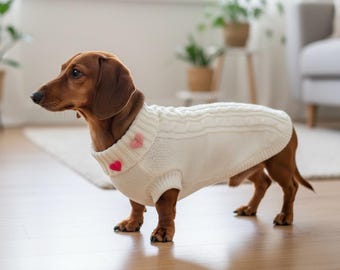 Jersey de punto trenzado color marfil para perro con corazones rosas – Jersey cálido para razas pequeñas