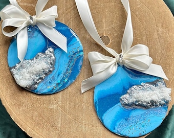 Blue resin ornaments with bows, Christmas Ornaments. resin geode christmas three decor. Christmas clearance.