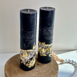 Black scented candle is geode crystal candle,  Concrete decorative candle. Modern gift for the home. Black and gold home decor. Gotic style.
