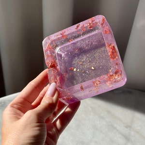 Resin pink ashtray with foil flakes. Epoxy Resin cute ash tray. Custom ashtray Valentines day gift
