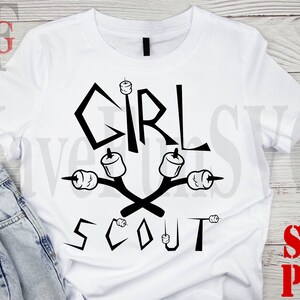 Girl Scout SVG camping Svg Girl Scout PNG Scout SVG Scout png Girl Scout chemise svg Mug randonnée camping vecteur Machine de découpe Cricut 002